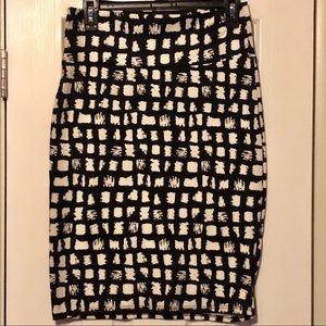 LuLaRoe Small Cassie Skirt